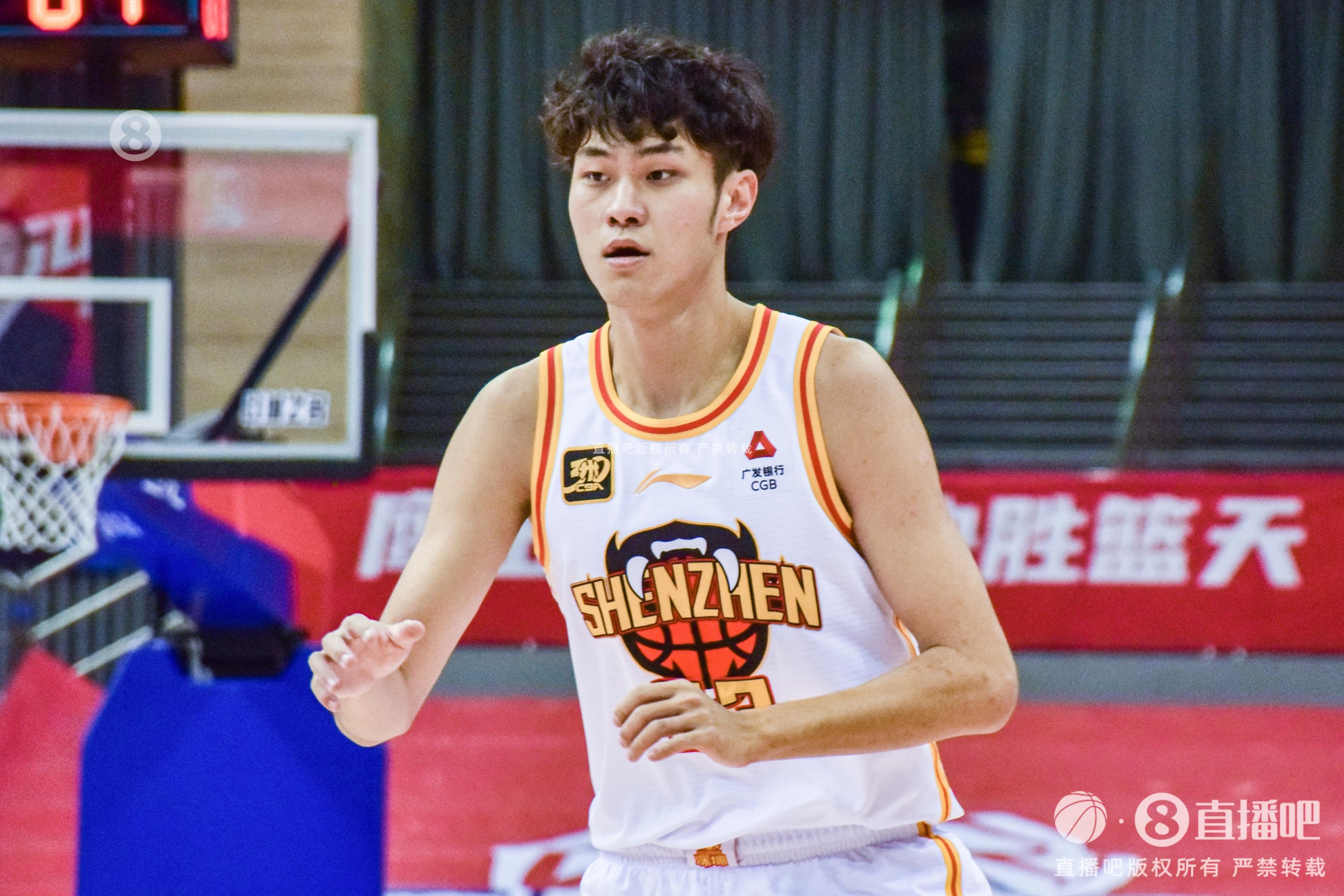 表現(xiàn)出色！王浩然14中7拿到20分3板6助2斷 正負(fù)值+30